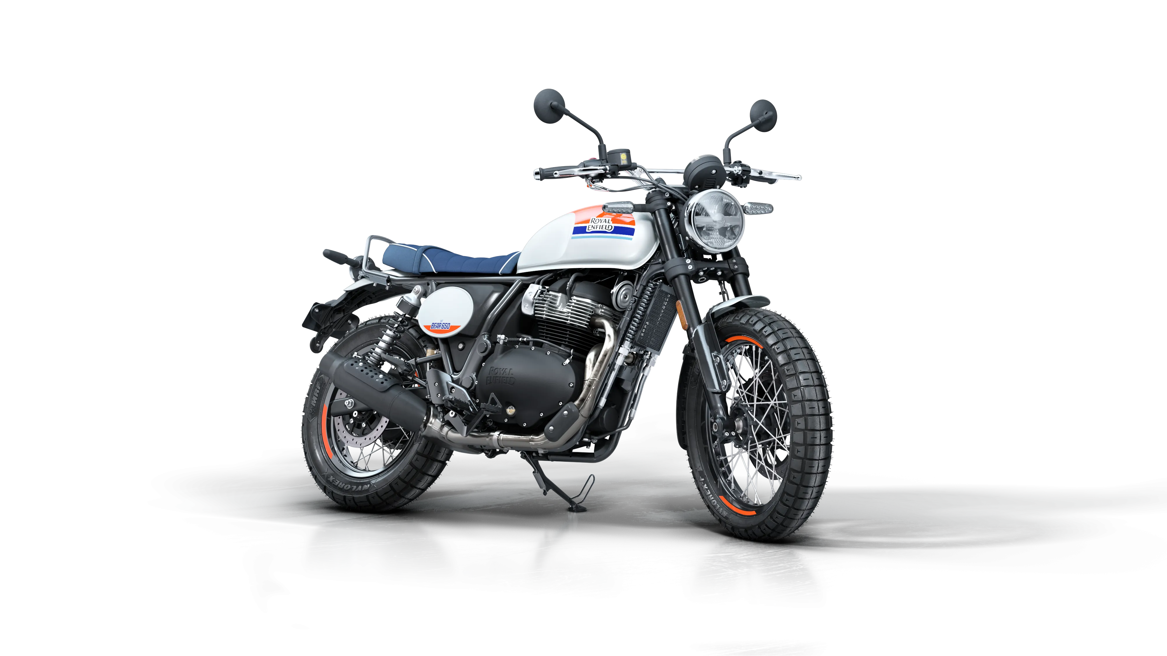 Мотоцикл Royal Enfield Bear 650 Board Walk White от мотосалона Мото-Тайм