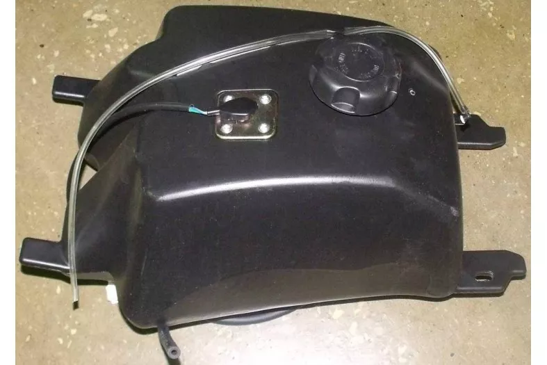 LU009658 Бак топливный 