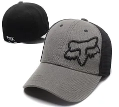 MTKFX9 Кепка FOX , серый