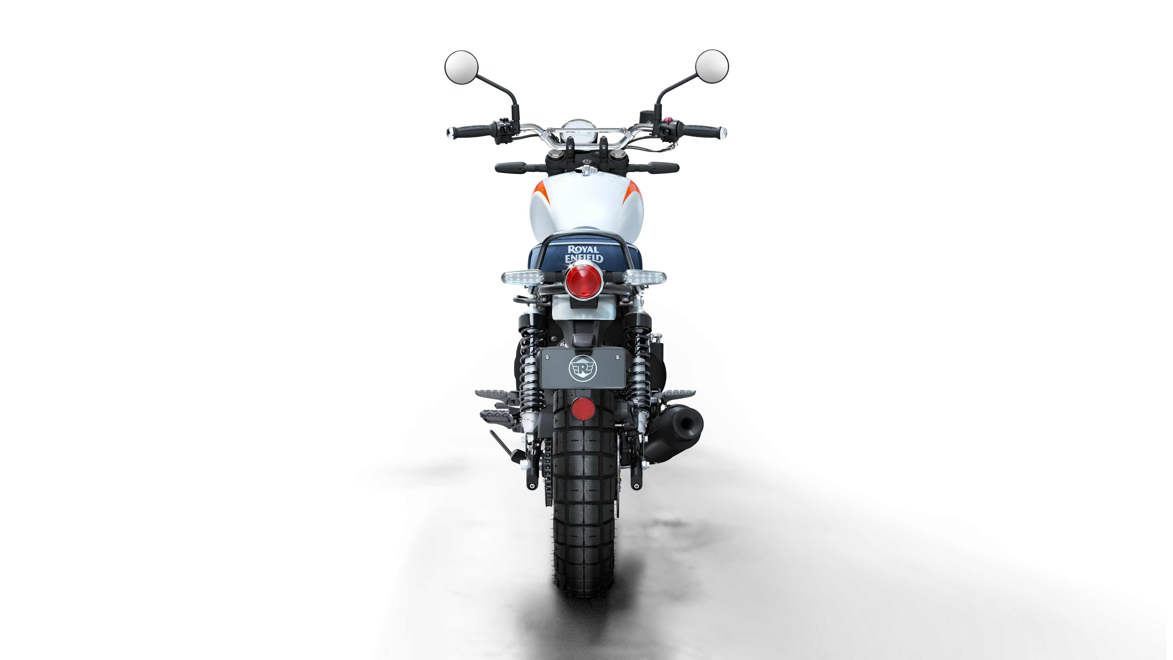 Мотоцикл Royal Enfield Bear 650 Board Walk White от мотосалона Мото-Тайм