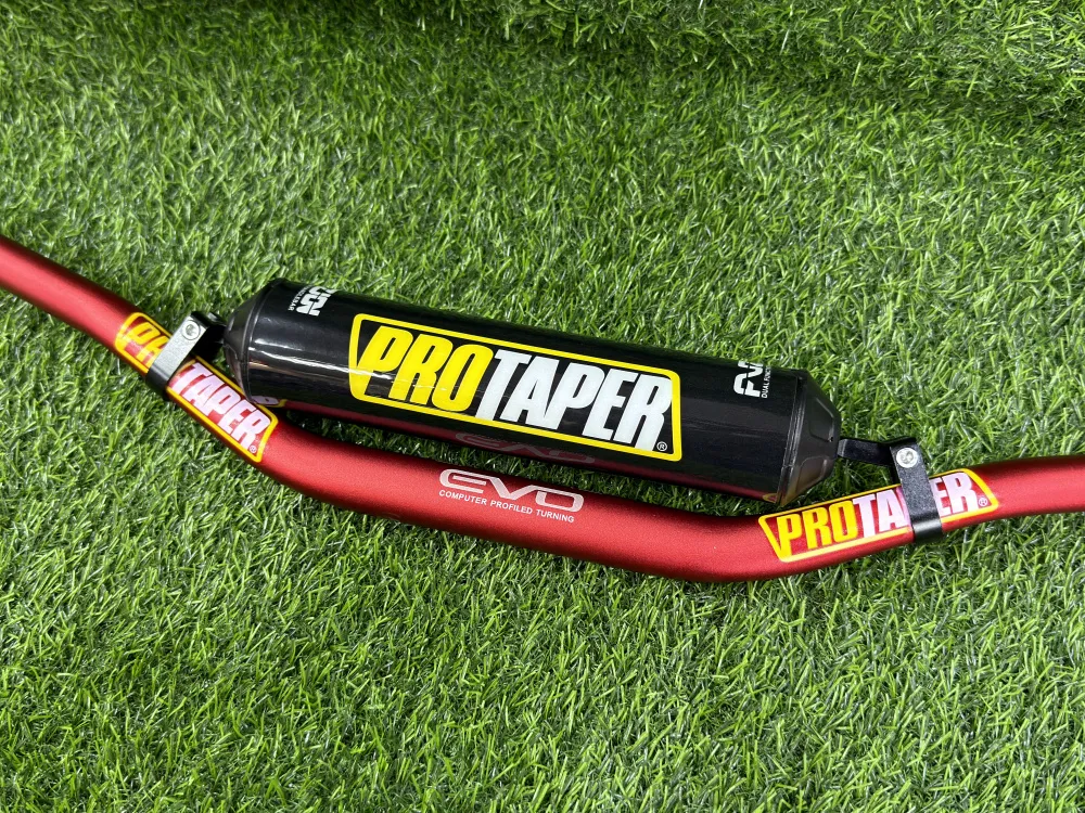 Руль алюминиевый 1-1/8 (28,6 мм)  ProTaper c перемычкой ц. Красный